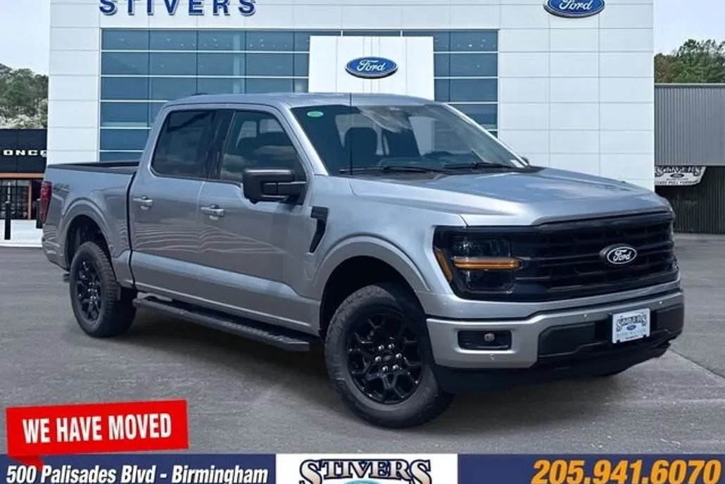 2025 Ford F-150 XLT photo 1