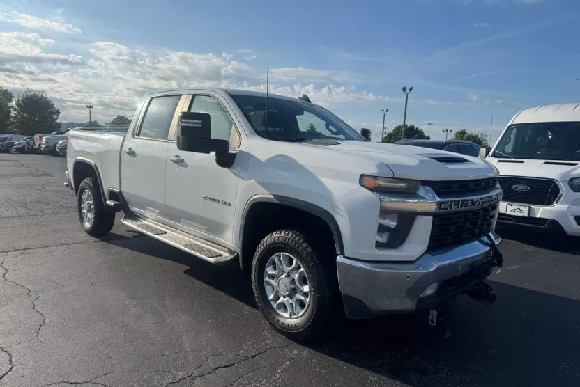 2020 Chevrolet Silverado 2500HD LT photo 1