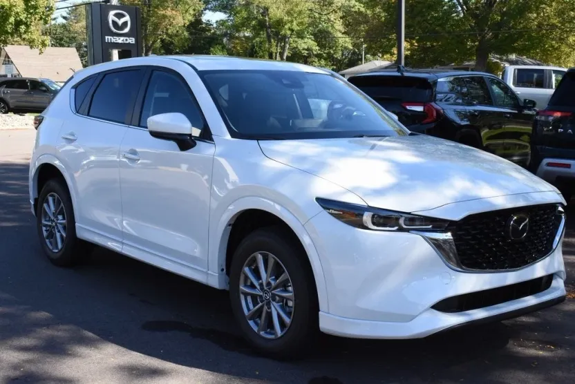 2025 Mazda CX-5 2.5 S Preferred photo 1