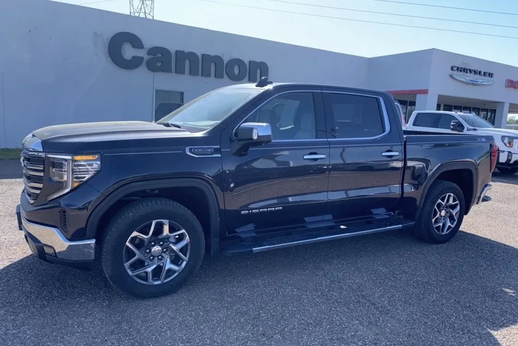 2023 Gmc Sierra 1500 SLT photo 1