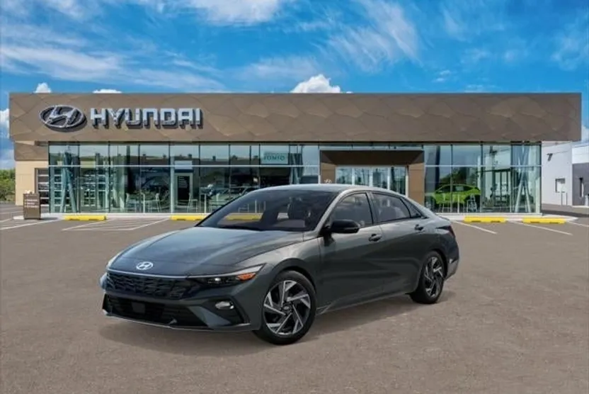 2025 Hyundai Elantra SEL Sport photo 1