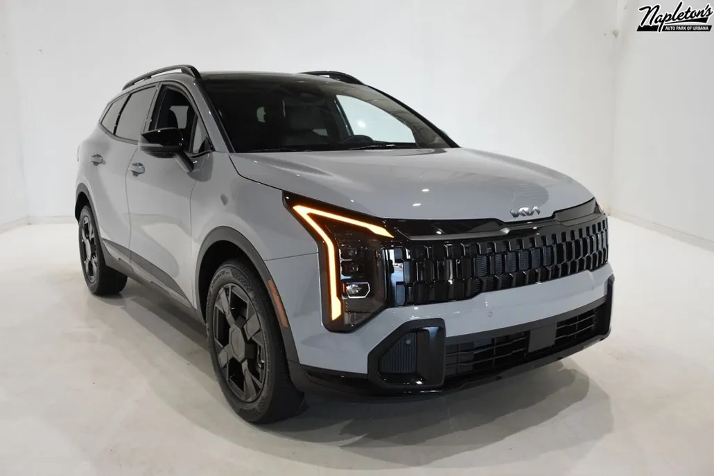 2026 Kia Sportage X-Line photo 1