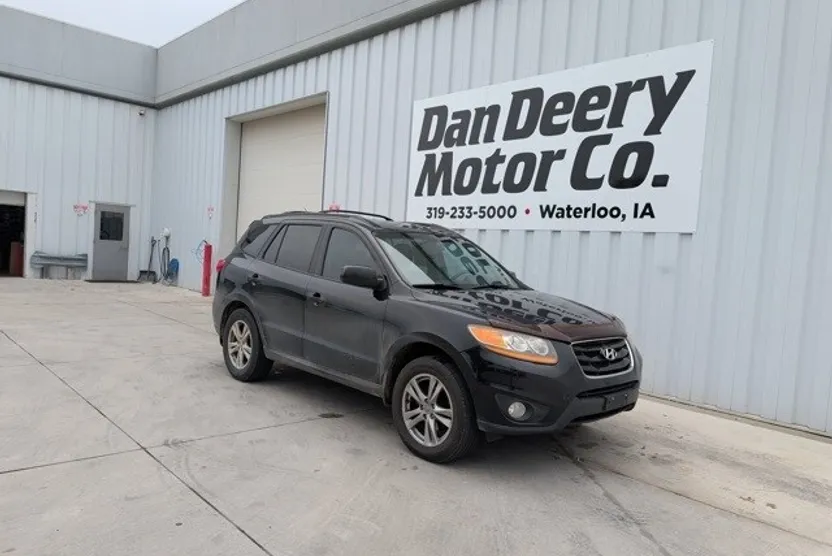 2011 Hyundai Santa Fe SE photo 1