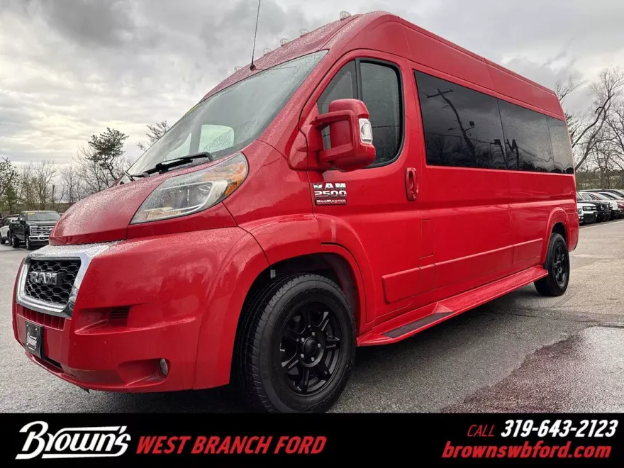 2019 Ram ProMaster 2500 Window Van photo 1