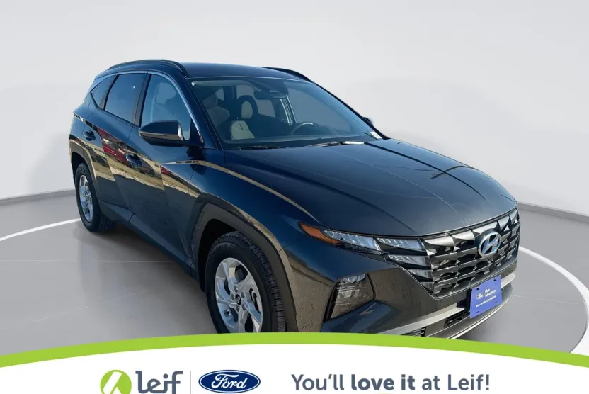 2022 Hyundai Tucson SEL photo 1