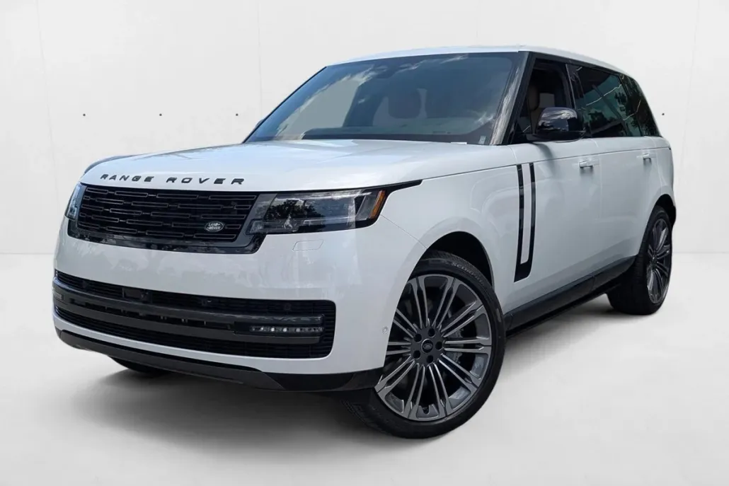 2025 Land Rover Range Rover SE photo 1