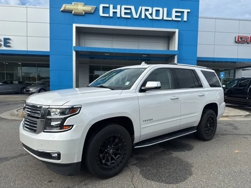 2020 Chevrolet Tahoe Premier photo 1