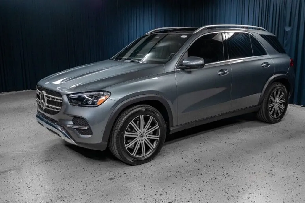 2025 Mercedes Benz GLE 350 4MATIC photo 1