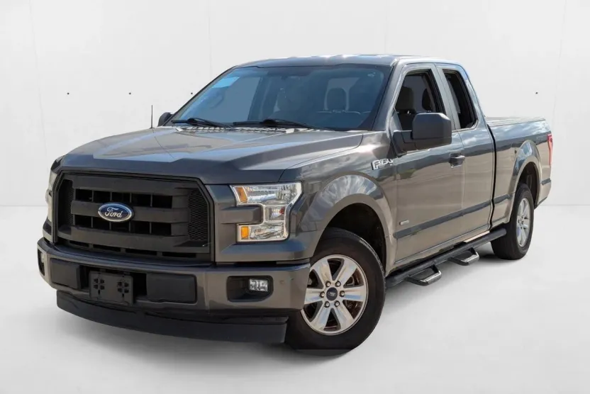 2017 Ford F-150 XL photo 1
