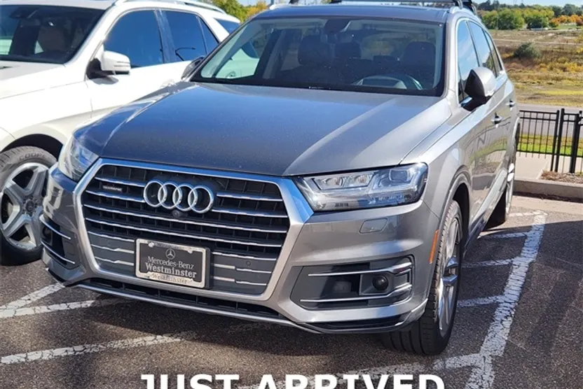 2018 Audi Q7 3.0T Prestige photo 1