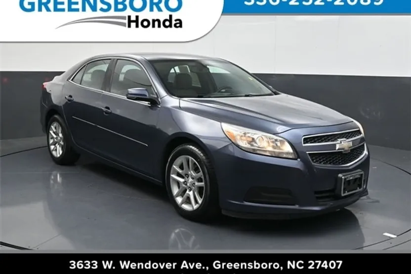 2013 Chevrolet Malibu 1LT photo 1