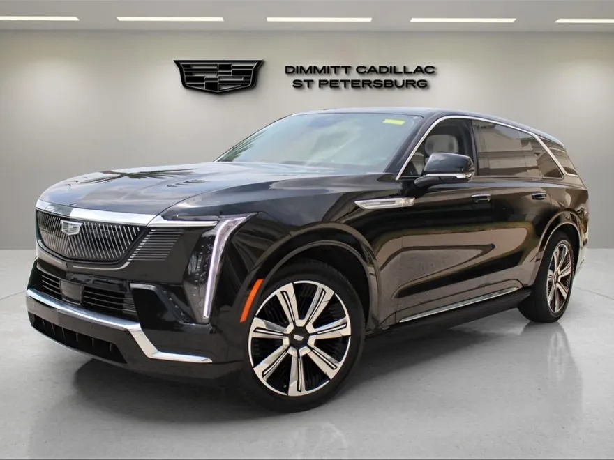 2025 Cadillac Escalade IQ Luxury photo 1