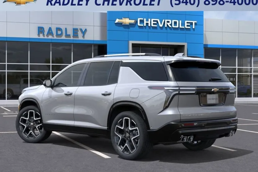 2026 Chevrolet Traverse High Country photo 1