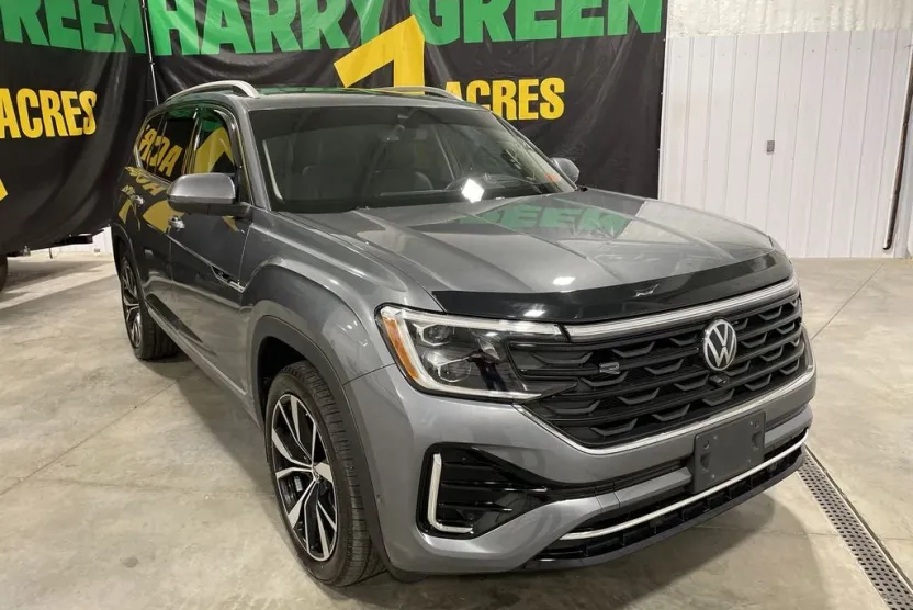 2024 Volkswagen Atlas SEL Premium R-Line photo 1