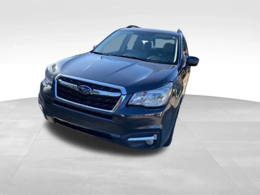2017 Subaru Forester 2.5i Limited photo 1