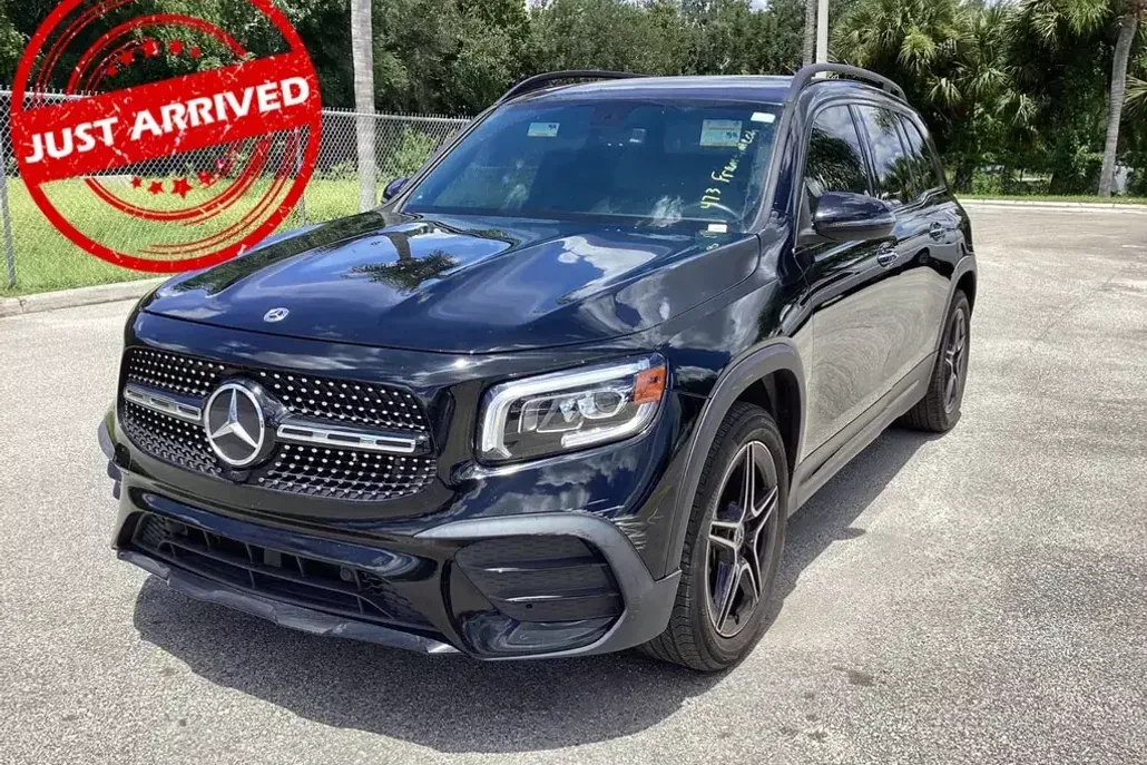 2021 Mercedes Benz GLB 250 photo 1