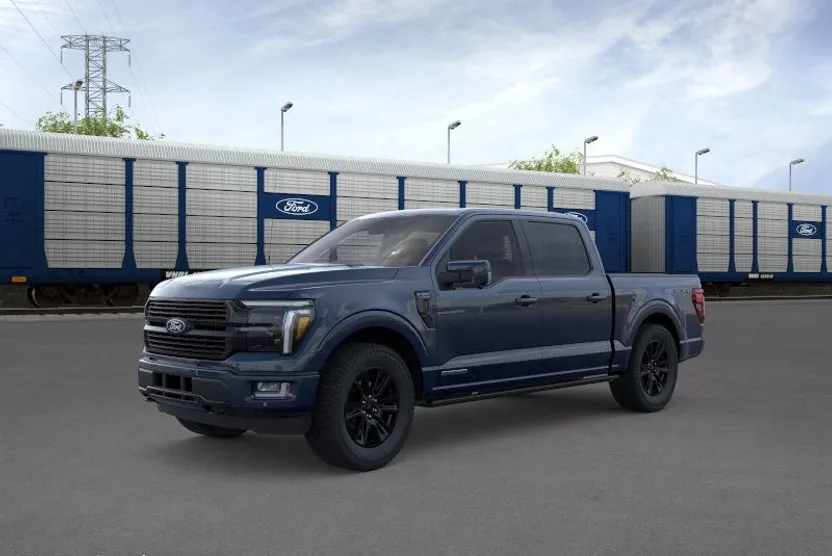 2025 Ford F-150 Platinum photo 1
