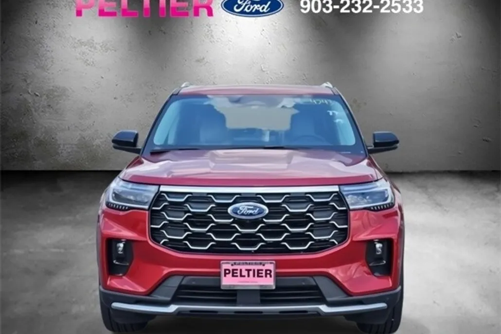 2025 Ford Explorer Platinum photo 1