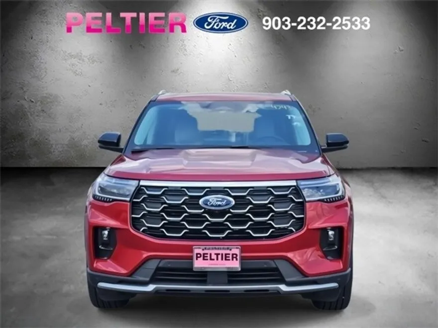 2025 Ford Explorer Platinum photo 1