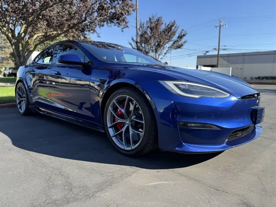 2021 Tesla Model S Plaid photo 1