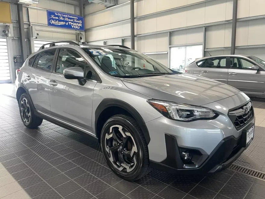 2023 Subaru Crosstrek Limited photo 1