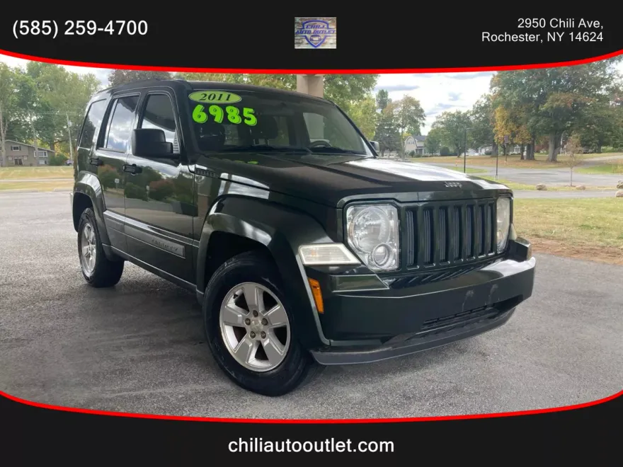 2011 Jeep Liberty Sport photo 1