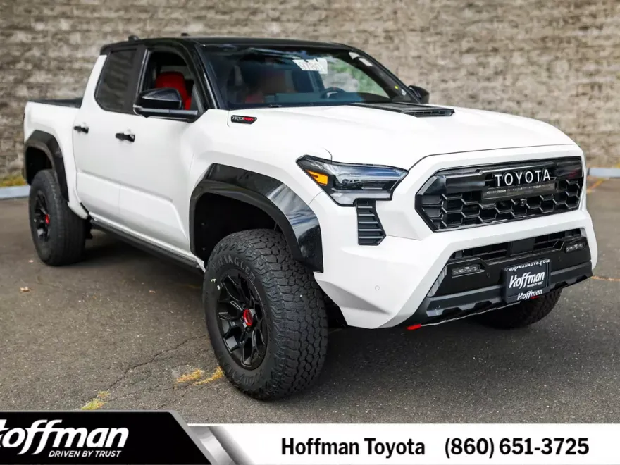 2025 Toyota Tacoma TRD Pro 4x4 Double Cab photo 1
