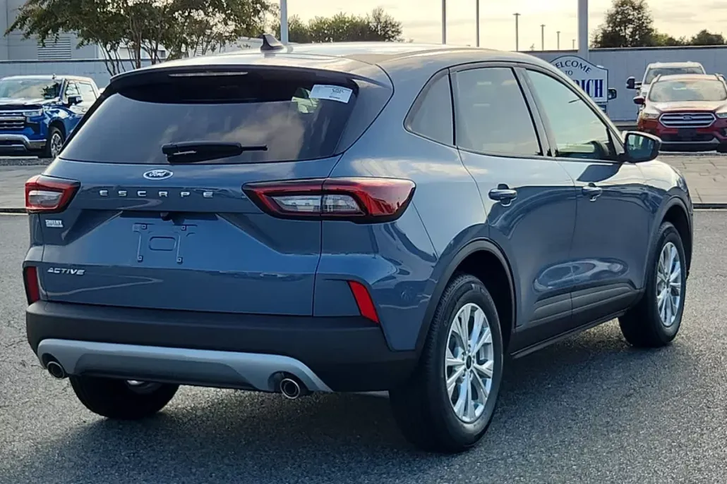 2025 Ford Escape Active photo 1