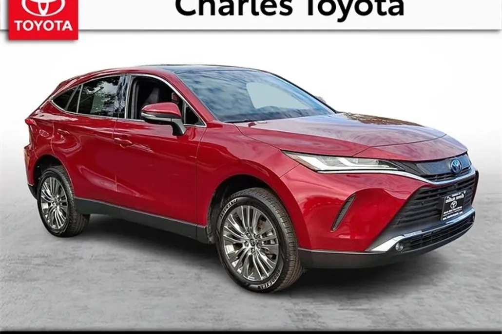2022 Toyota Venza Limited photo 1