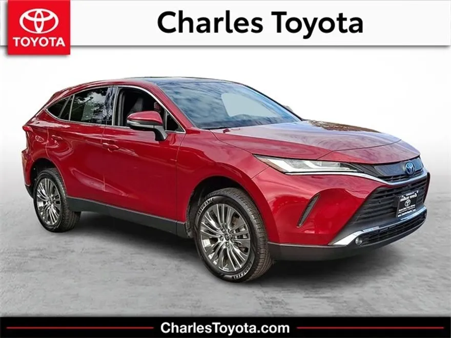 2022 Toyota Venza Limited photo 1