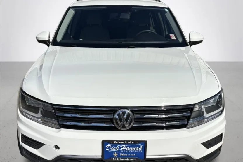 2020 Volkswagen Tiguan S photo 1