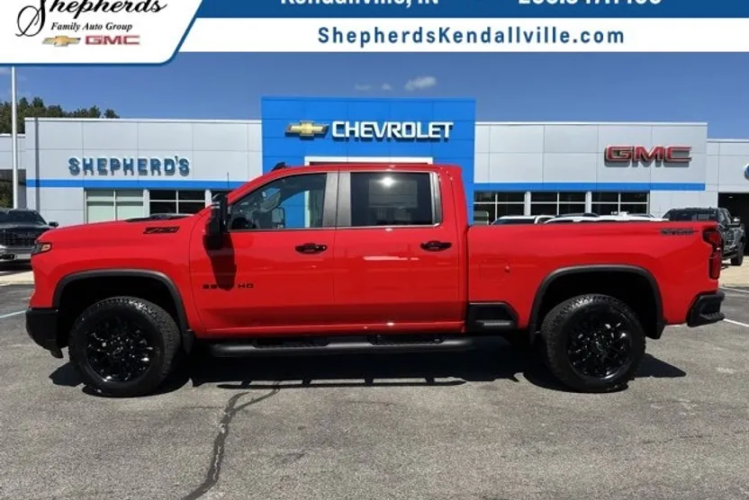 2026 Chevrolet Silverado 2500HD LT photo 1