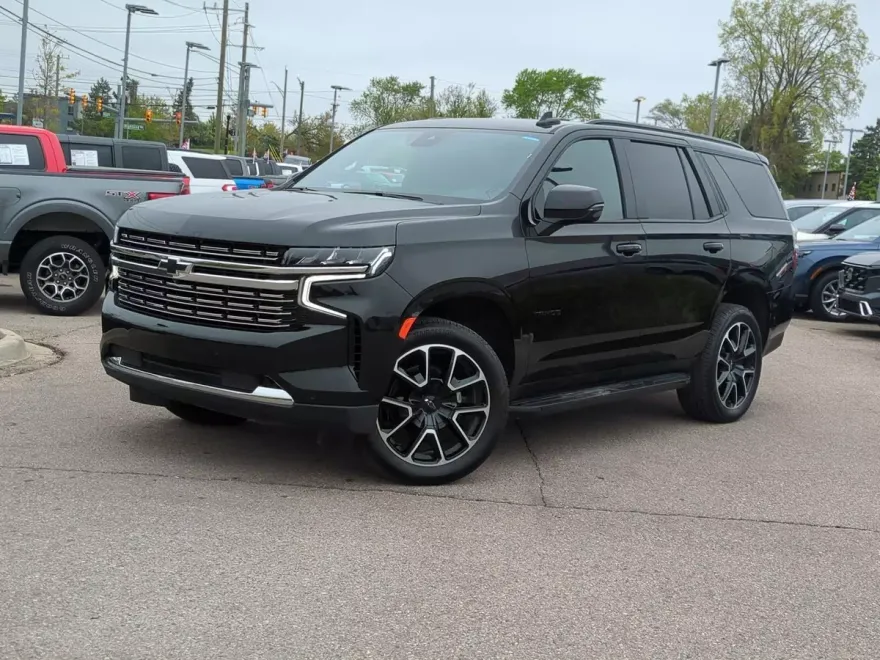 2024 Chevrolet Tahoe RST photo 1