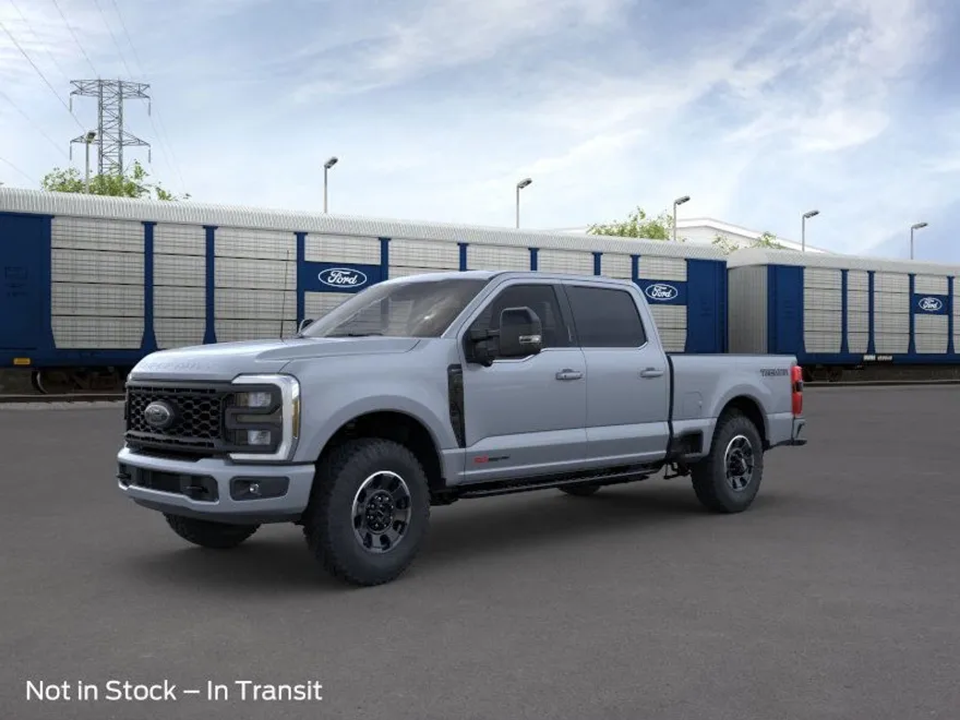 2025 Ford F-350 Lariat photo 1