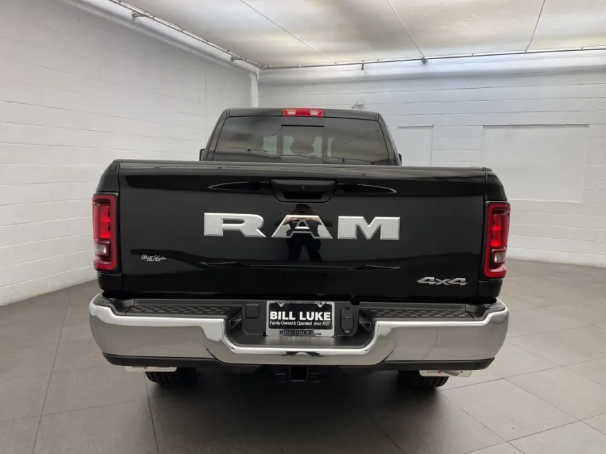 2025 Ram 2500 Tradesman photo 1