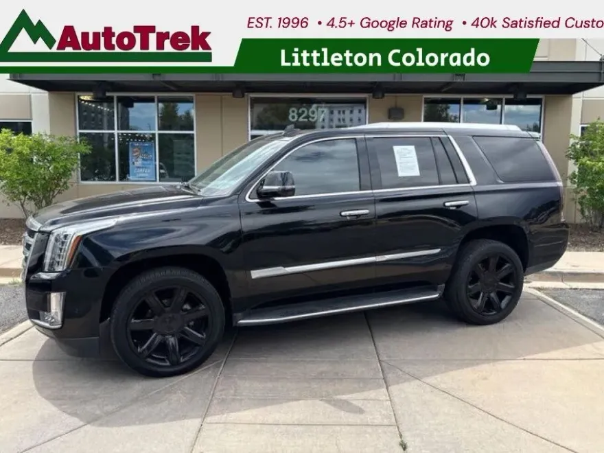 2018 Cadillac Escalade Luxury photo 1