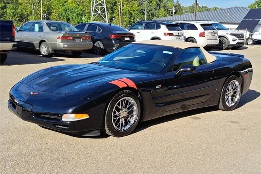 1999 Chevrolet Corvette photo 1