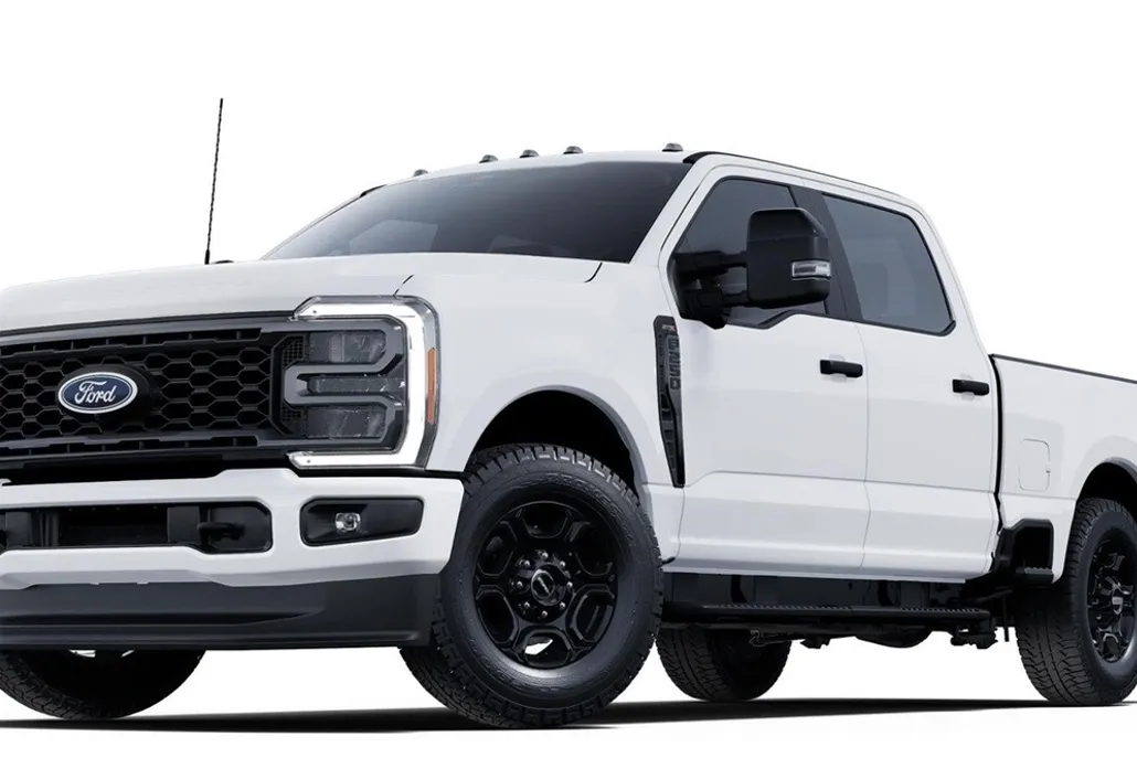 2025 Ford F-250 XL photo 1
