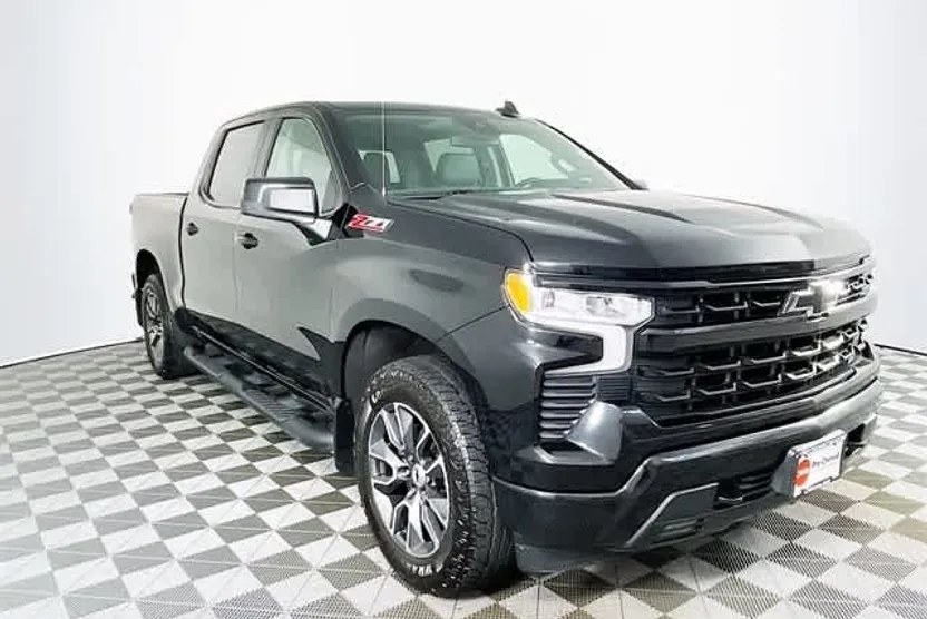 2022 Chevrolet Silverado 1500 RST photo 1