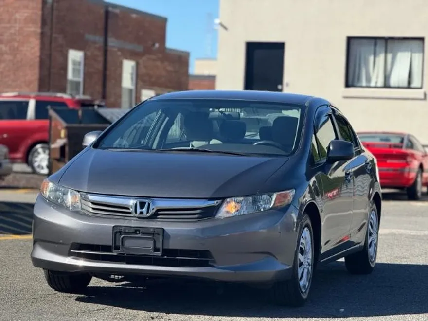 2012 Honda Civic LX photo 1