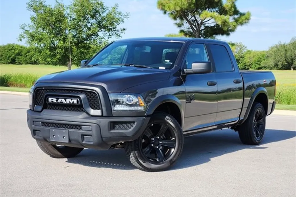 2024 Ram 1500 Classic Warlock photo 1