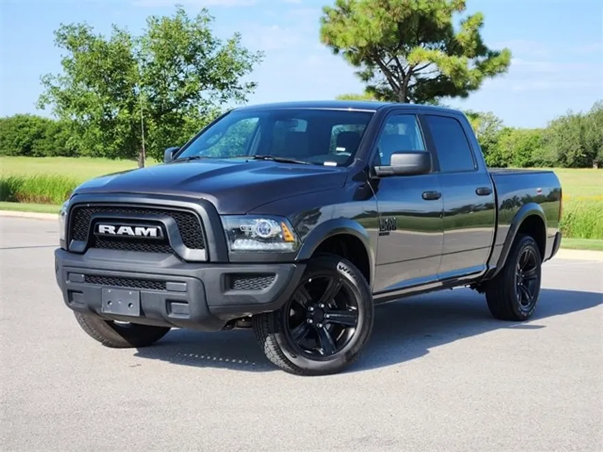 2024 Ram 1500 Classic Warlock photo 1