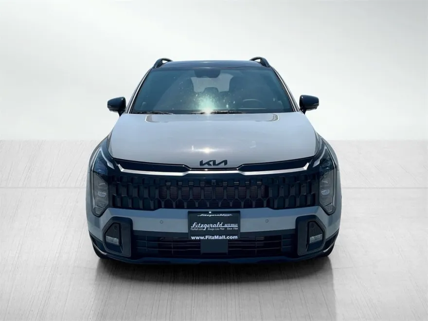 2026 Kia Sportage X-Line photo 1