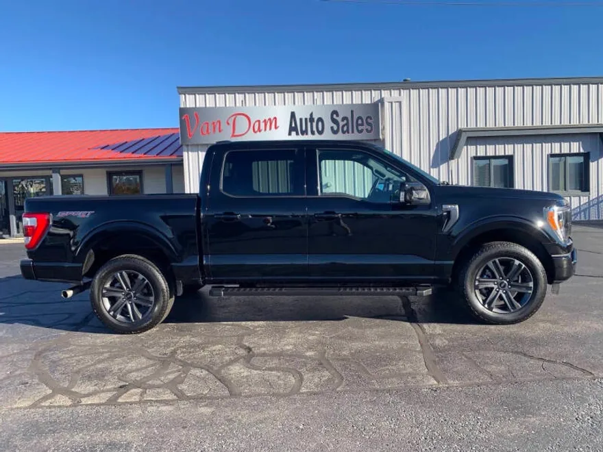 2023 Ford F-150 Lariat photo 1