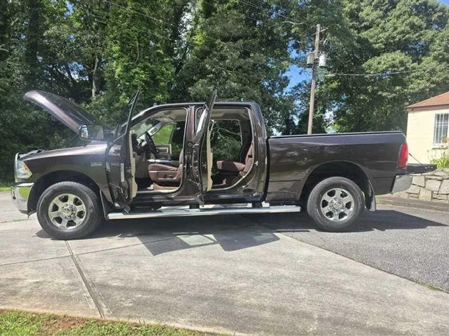 2017 Ram 2500 SLT photo 1