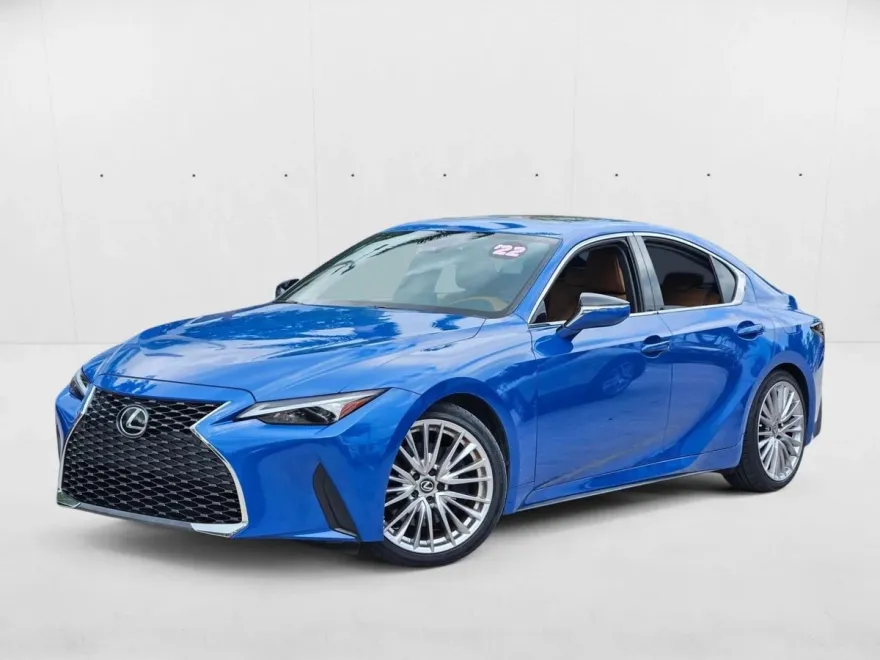 2022 Lexus IS 300 photo 1