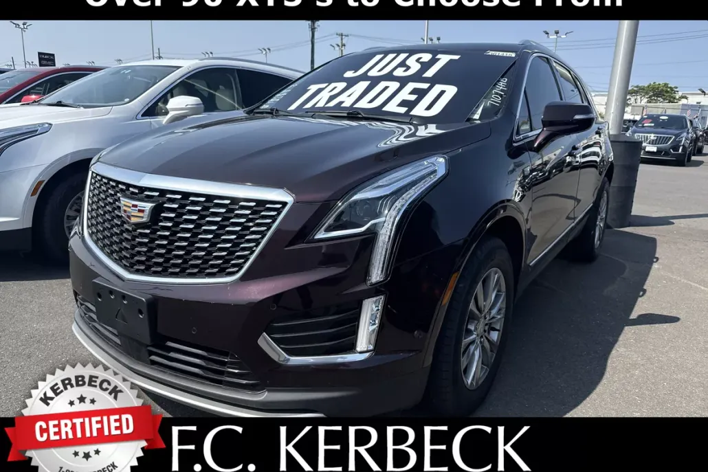 2021 Cadillac XT5 Premium Luxury photo 1