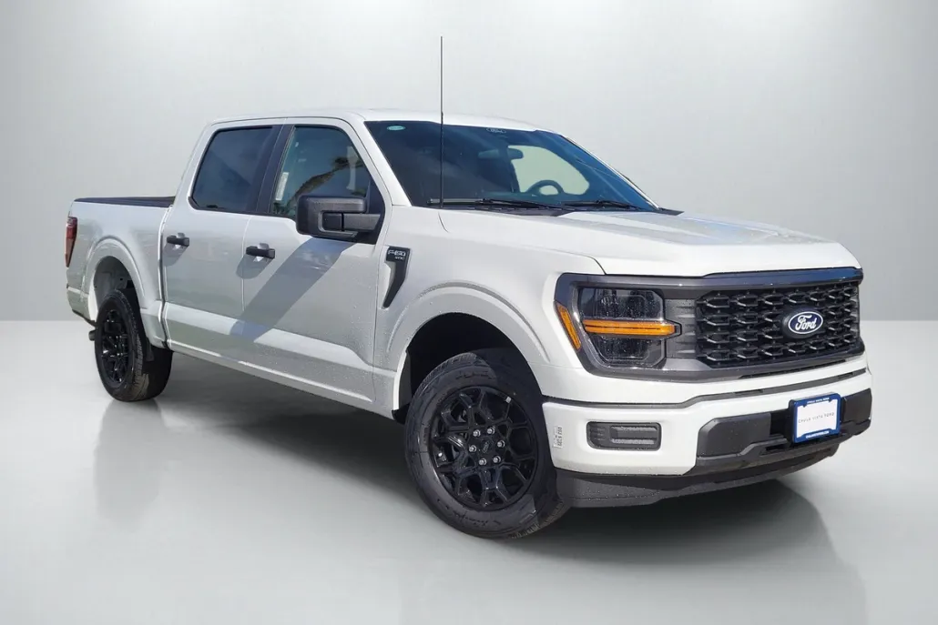 2025 Ford F-150 STX photo 1