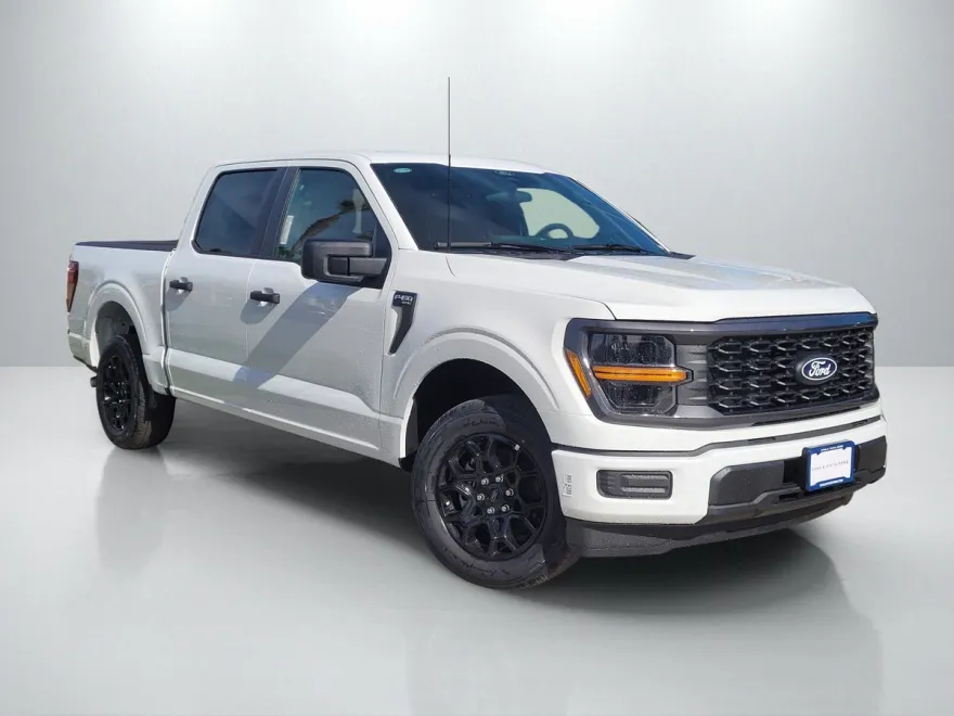2025 Ford F-150 STX photo 1