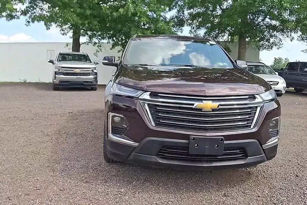 2022 Chevrolet Traverse Cloth photo 1